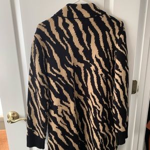 Beautiful Anne Klein Sweater/Jacket